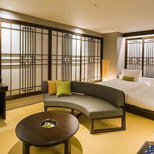 Kamer met Twee Aparte Bedden op de Hoek